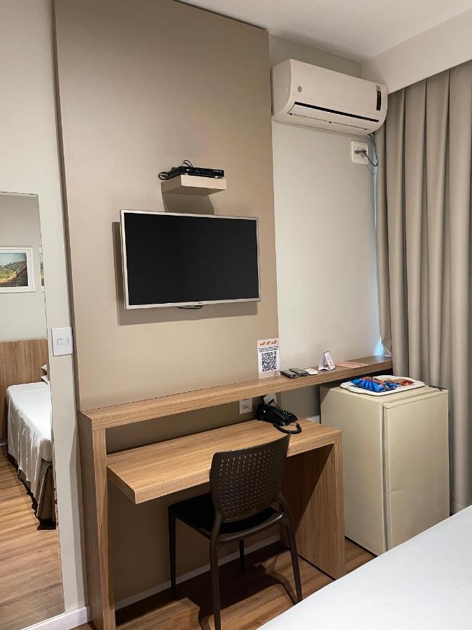 סץ' לגואס Real Hotel מראה חיצוני תמונה